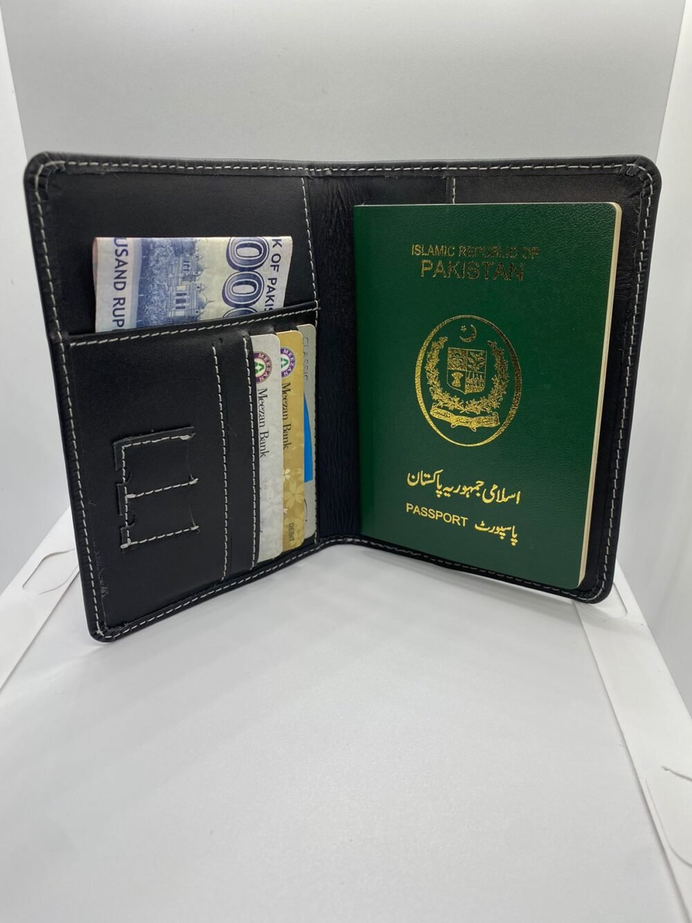 Corporate Giveaways Leather Products - Image 12