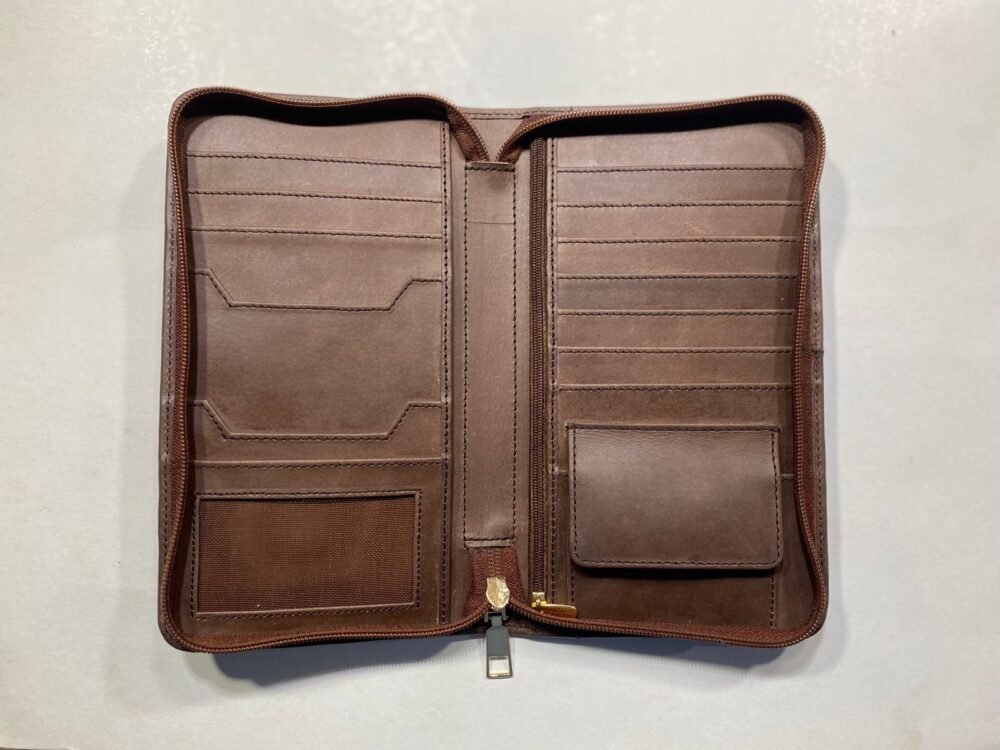 Corporate Giveaways Leather Products - Image 15